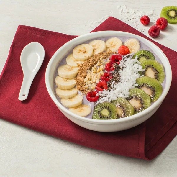 Acopa 35 Oz. Bright White Porcelain Menudo / Pasta / Salad Bowl - 12/Case 6 Acopa 35 Oz. Bright White Porcelain Menudo / Pasta / Salad Bowl - 12/Case - Image 4