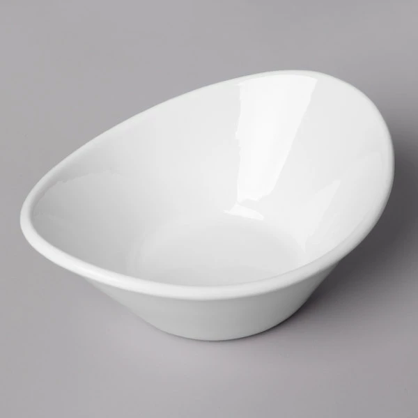 Acopa 13 Oz. Bright White Oval Porcelain Coupe Bowl - 24/Case 4 Acopa 13 Oz. Bright White Oval Porcelain Coupe Bowl - 24/Case - Image 2