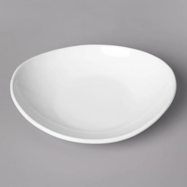Acopa 28 Oz. Bright White Oval Porcelain Coupe Bowl - 12/Case 4 Acopa 28 Oz. Bright White Oval Porcelain Coupe Bowl - 12/Case - Image 2
